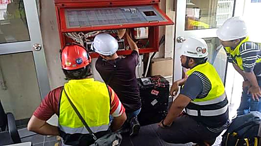 Fire alarm control panel commissioning